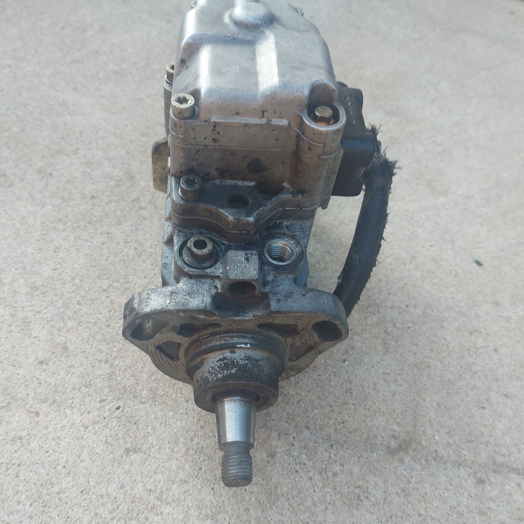 Продавам ГНП BOSCH 1.9