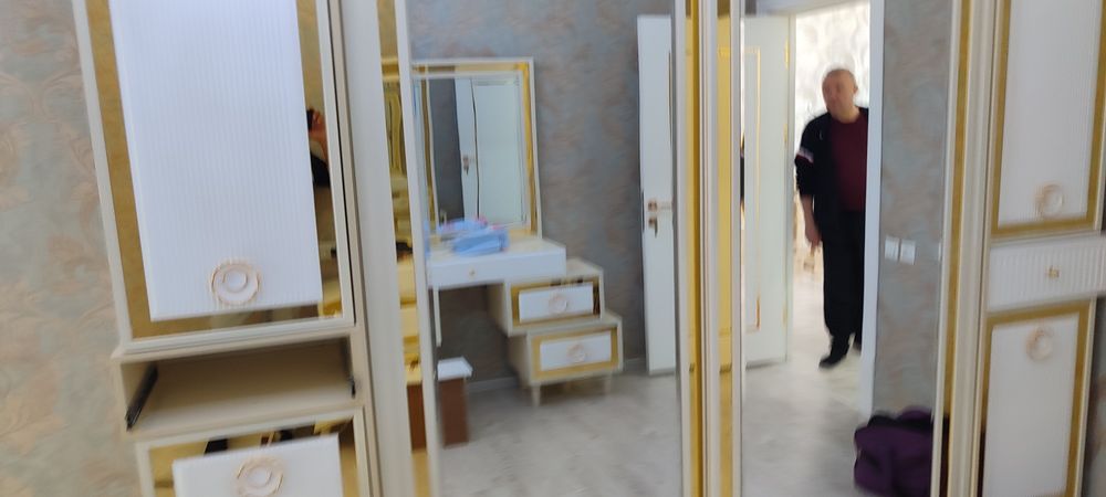 Плотник мебельщик