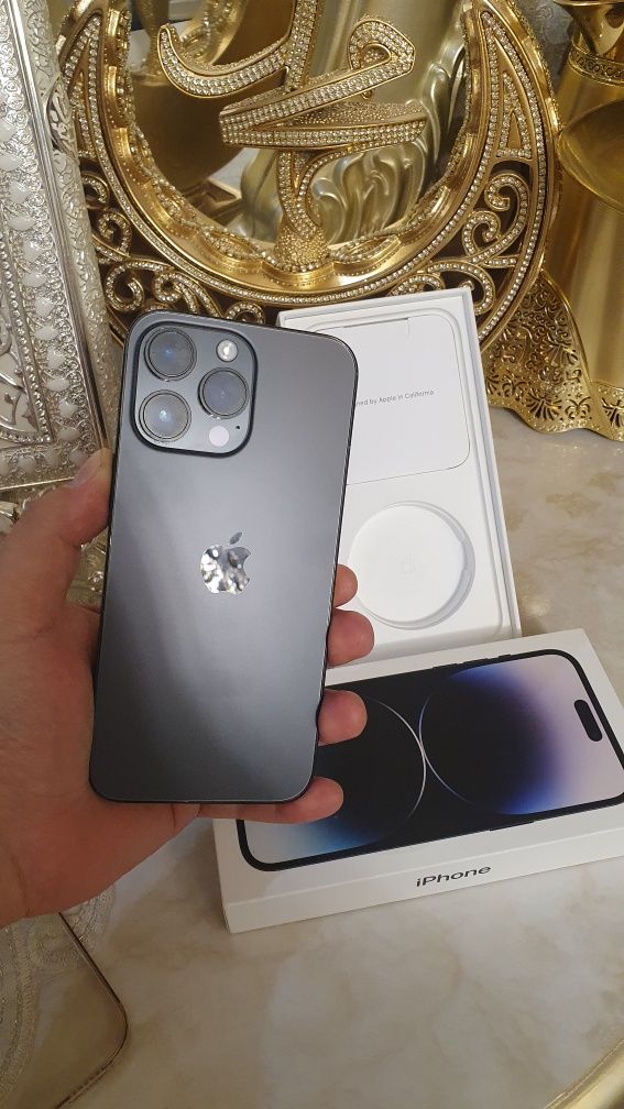 Срочно продам Iphone 14 pro max