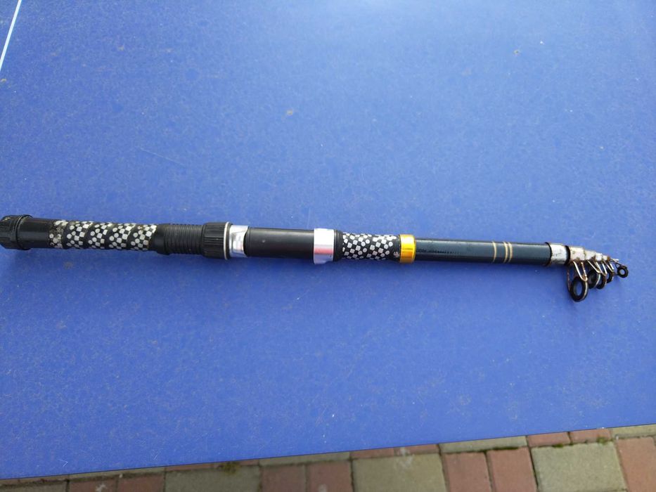 Undița telescopică