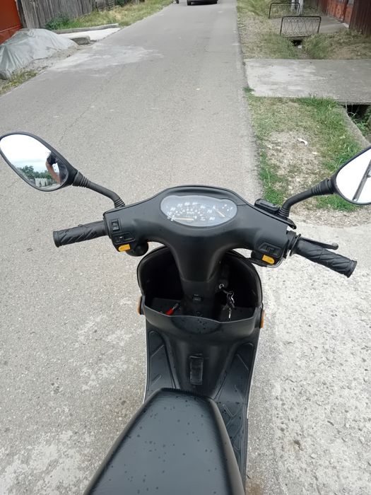 De vânzare scuter fără permis