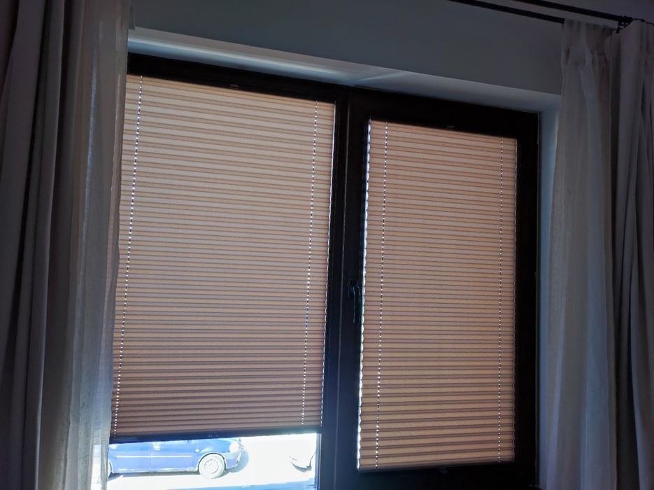 Jaluzele plisate cu montaj București