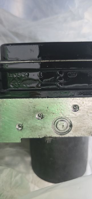 Vând Pompa ABS audi a6c6