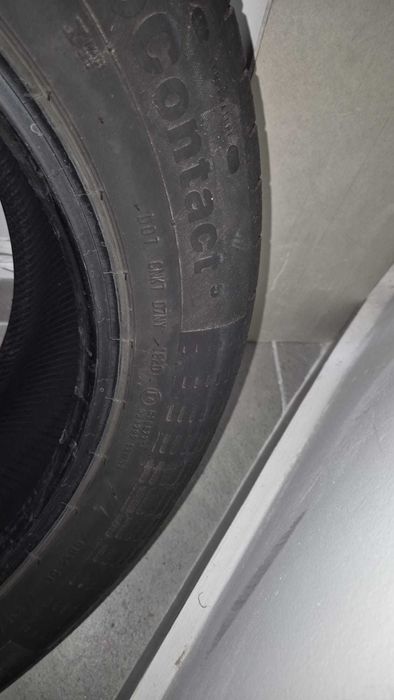 Anvelope Vara CONTINENTAL ContiEcoContact 5 MO 215/60 R17