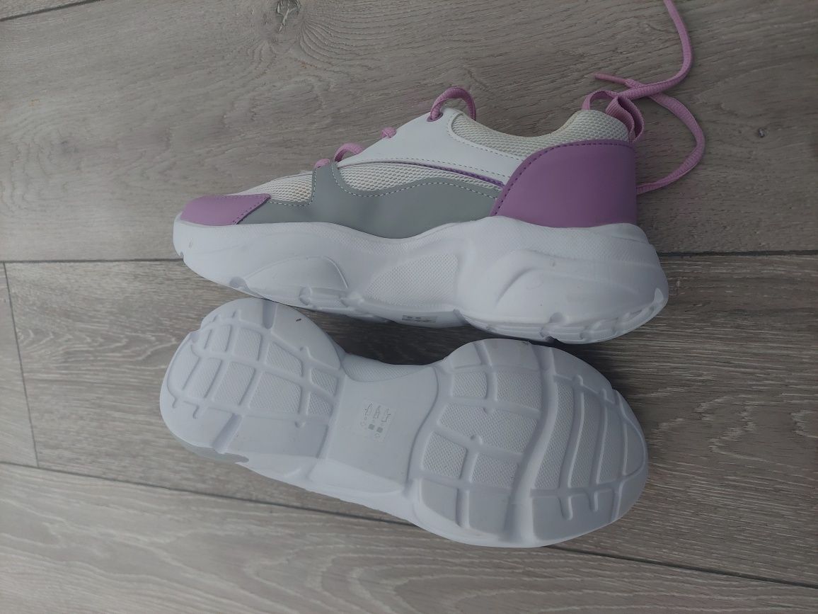 Adidași femei roz