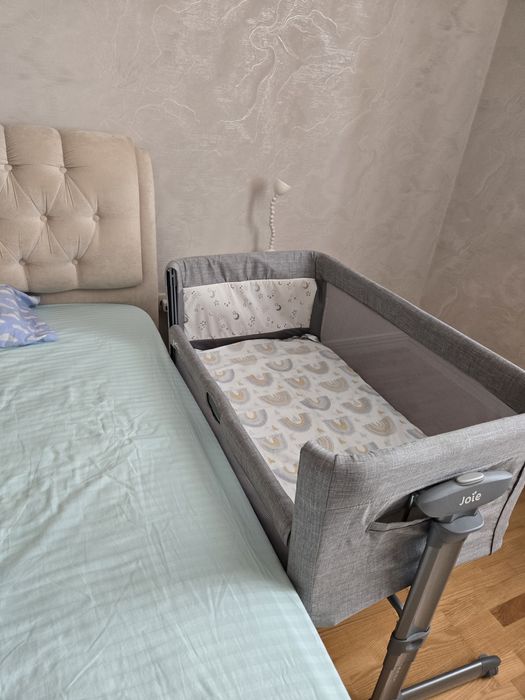 Манеж-кровать Joie Roomie Glide