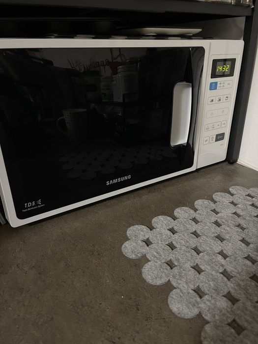 Cuptor microunde Samsung