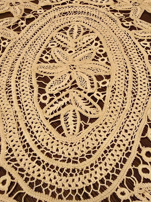 Mileu din macrame 65m. Croșetat de bunica Valentina