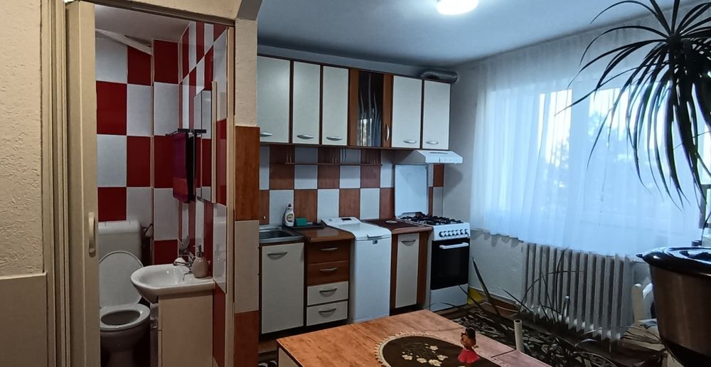 Apartament spatios 1 camera 36m Dâmbovița