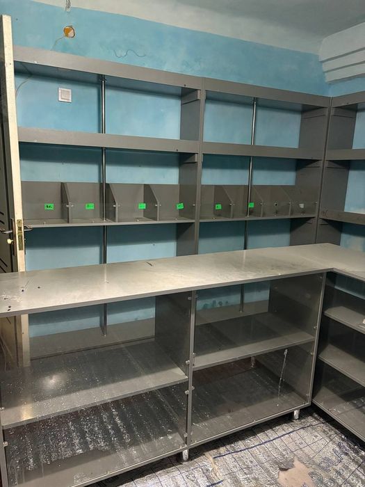 Витрина и Холодилник , 2 Холодилник, 3 витрины