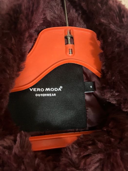 Пухкаво палто  Vero Moda