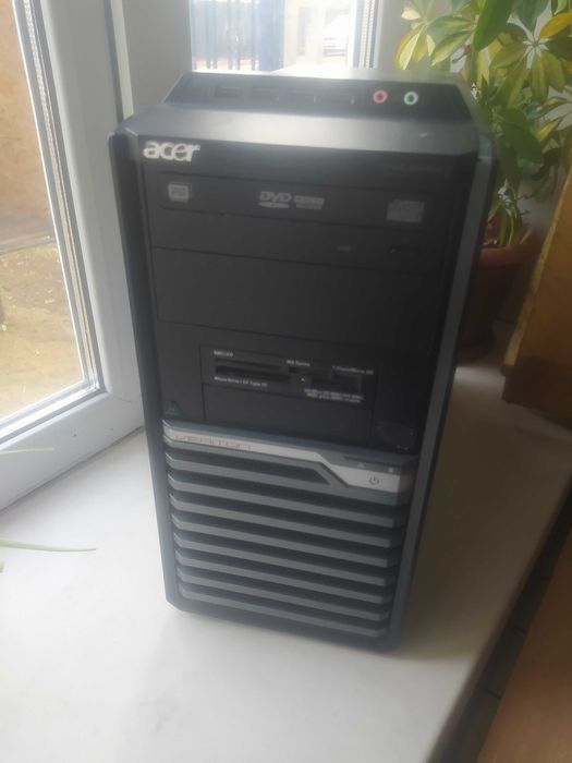 Продаю системный блок ASER в хорошем состоянии.