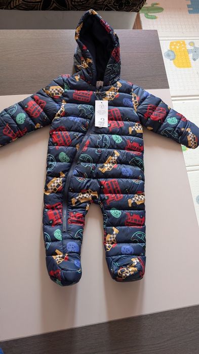 Космонавт за бебе