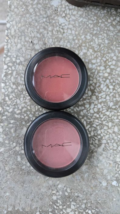 2 бр. руж MAC, Pinch me & Mocha