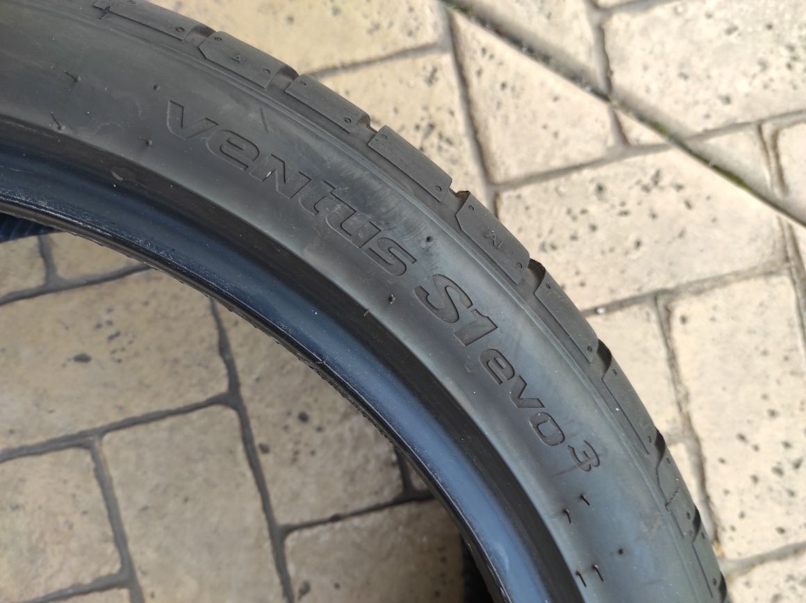 Летни гуми Hankook 255/35/19 Ventus S1 Evo 3