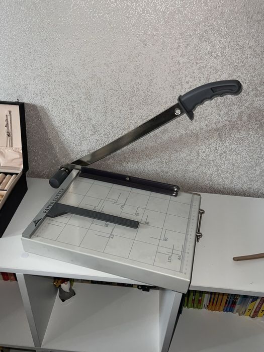 Paper Cutter продается!
