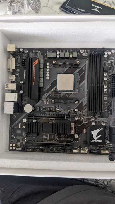 Материнская плата b450 aorus m