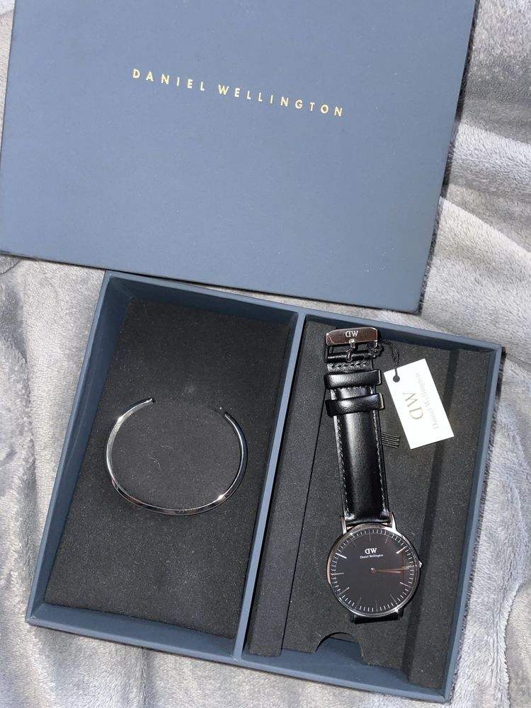 Ceas Daniel Wellington Nou + Brățară din argint