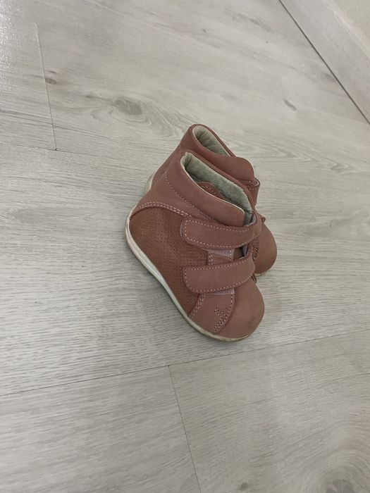 Демисезонные ботиночки