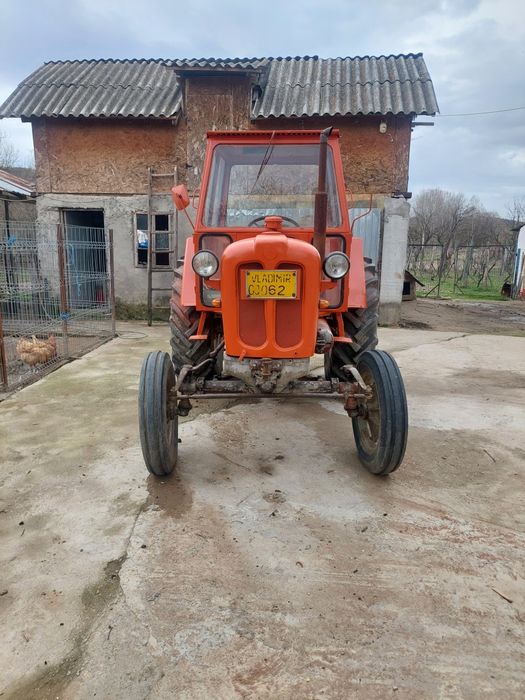 Tractor sarbesc de 60 cp