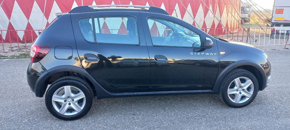 Dacia Sandero Stepway Navigație+Camera 80 000 Km