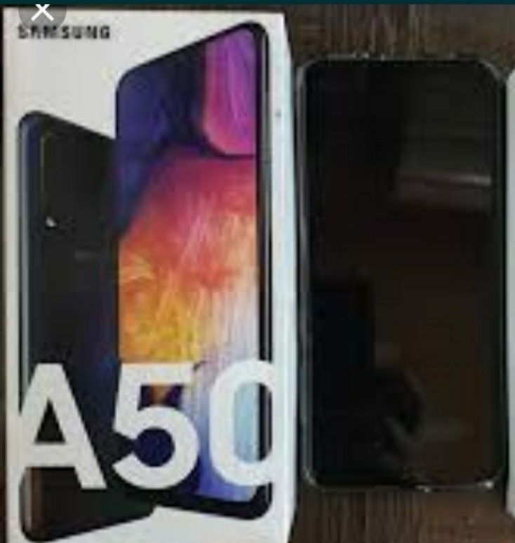 Самсунг Galaxy  а 50  (64 Гб)