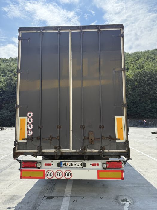 Mercedes Actros BDF +remorca  +containere