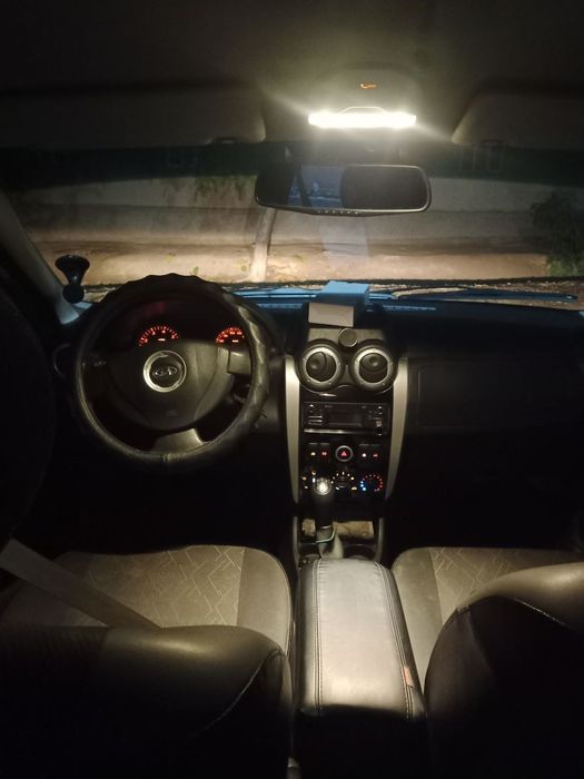 Lada Largus 2020 srochni sotiladi