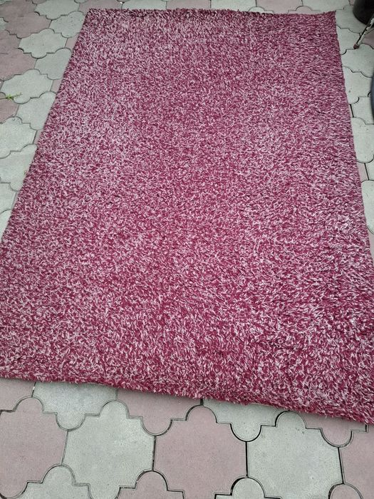 Палас разм. 2,35 × 1,60 м