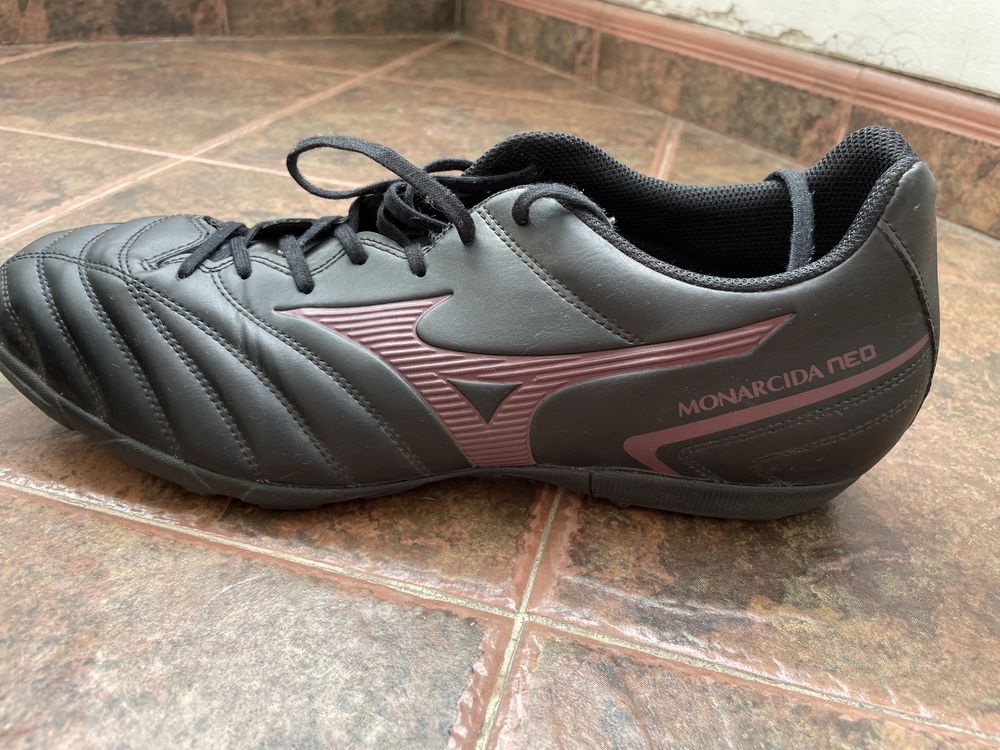 Mizuno Monarcida Neo