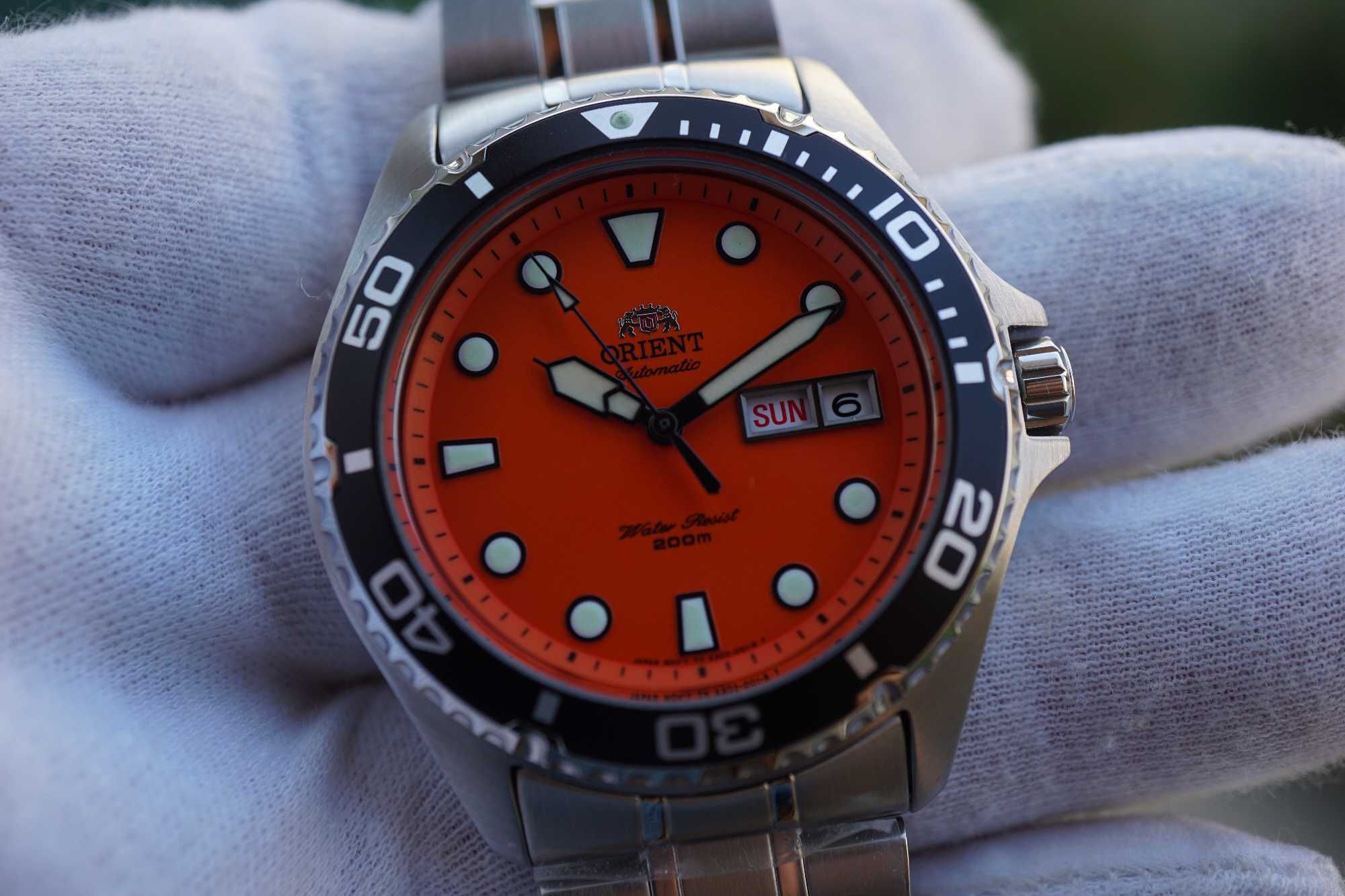 ORIENT Ray II automatic orange