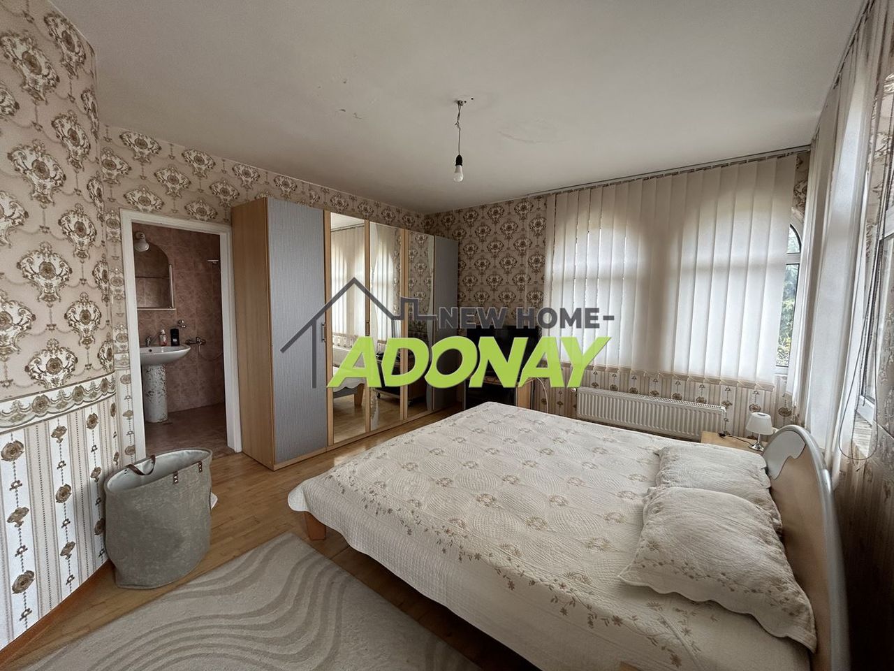 Продава се Къща в Перущица - 346 кв.м за 1099 €/кв.м - Снимка #5