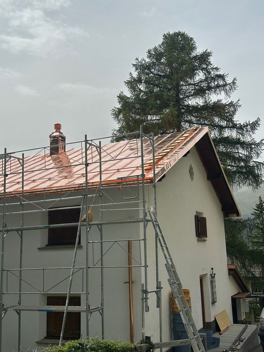 Reparații montaj tigla metalica