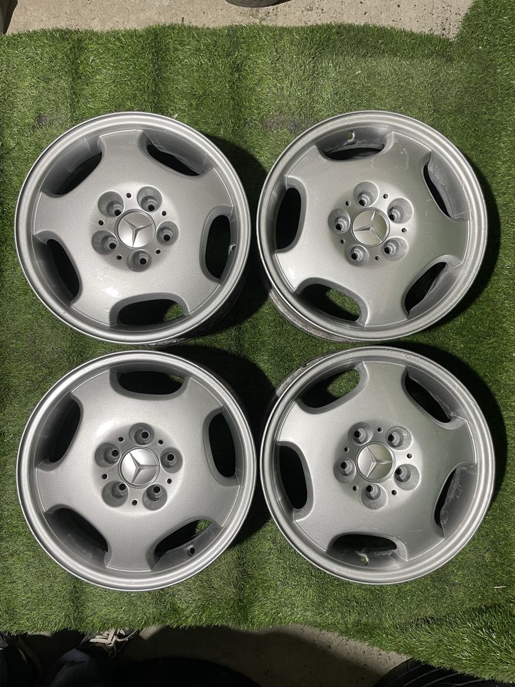 Продам диски оригинал R16 5x112