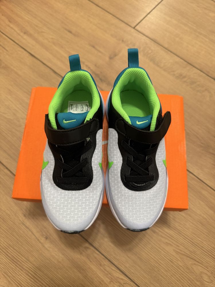 Нови детски Nike Revolution 7