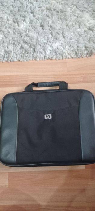 Geantă laptop     .
