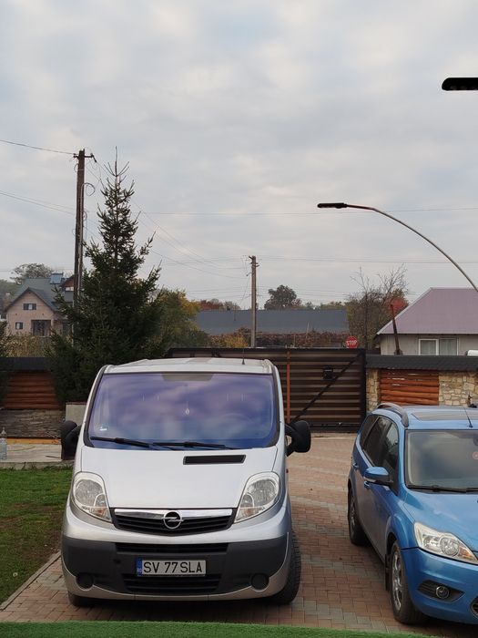 Opel vivaro 8+1 2007