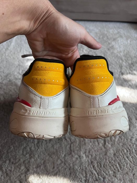 Adidasi Adidas Niteball 45 1/3 o purtare