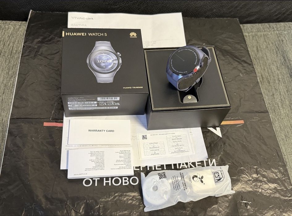 ЧИСТО НОВ 46mm Huawei Watch 5 VIVACOM Гаранция 2027 Purple