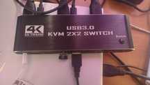 USB 3.0 KVM 2x2 switch