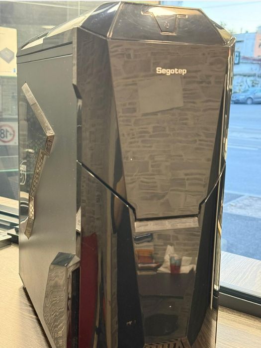 Calculator Gaming AMD FX-8350, 8 Core, 8GB RAM, Placă Video Dedicată