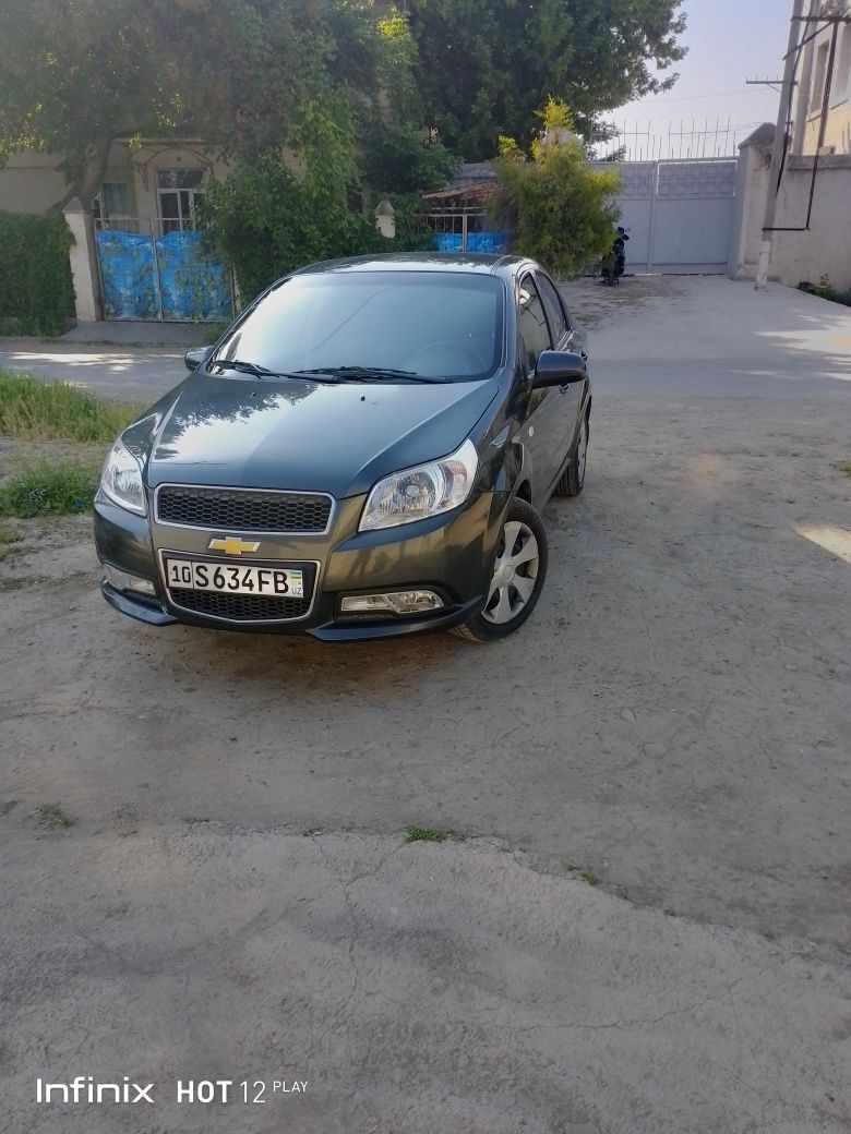 Nexia3 yaxwi ozgina petnosi bor