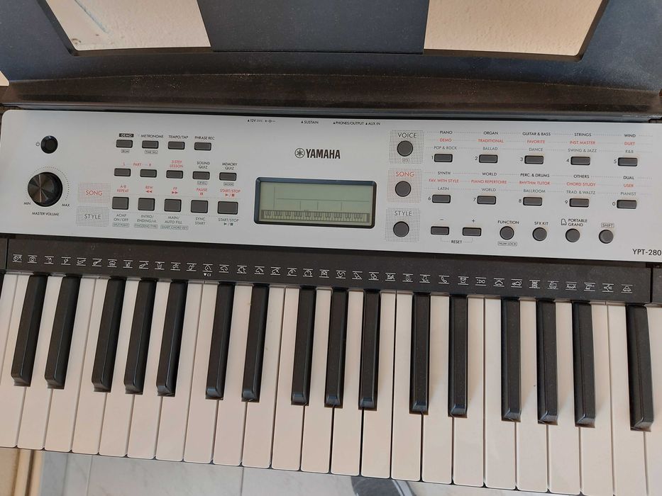 Синтезатор Yamaha
