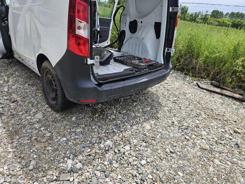 Punte spate Dacia Dokker fabricație 2018