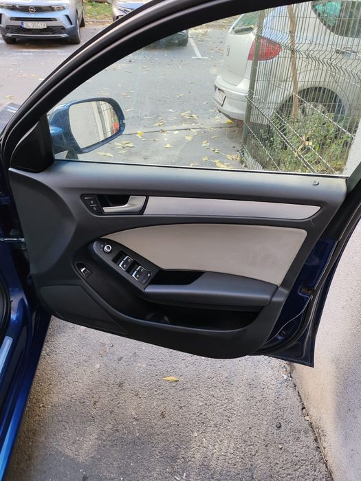 Audi a4 inmatriculat RO cu volan pe dreapta stare impecabila
