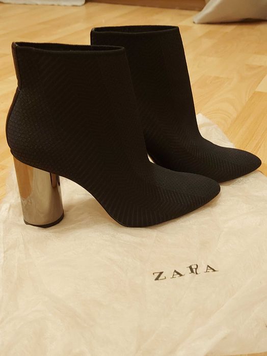 Дамски обувки,боти на ток