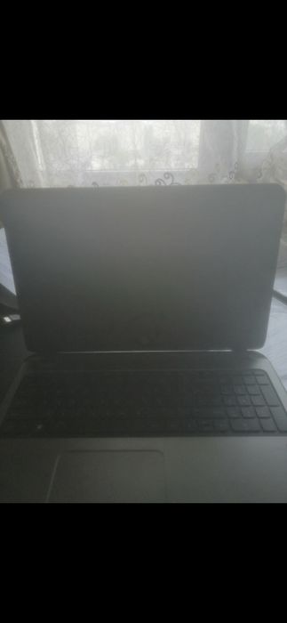 Vand laptop HP în stare buna