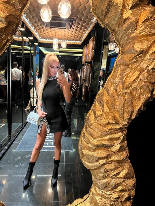 Различни видове рокли