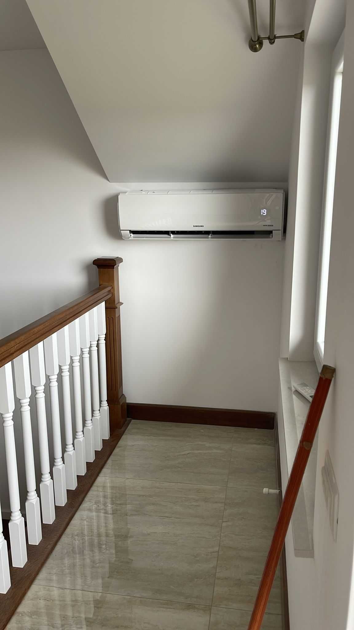 Instalare aer conditionat