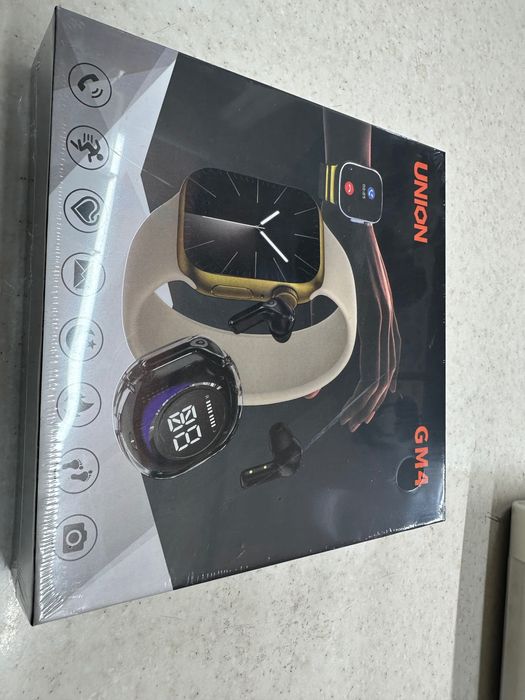 Apple watch + airpods
